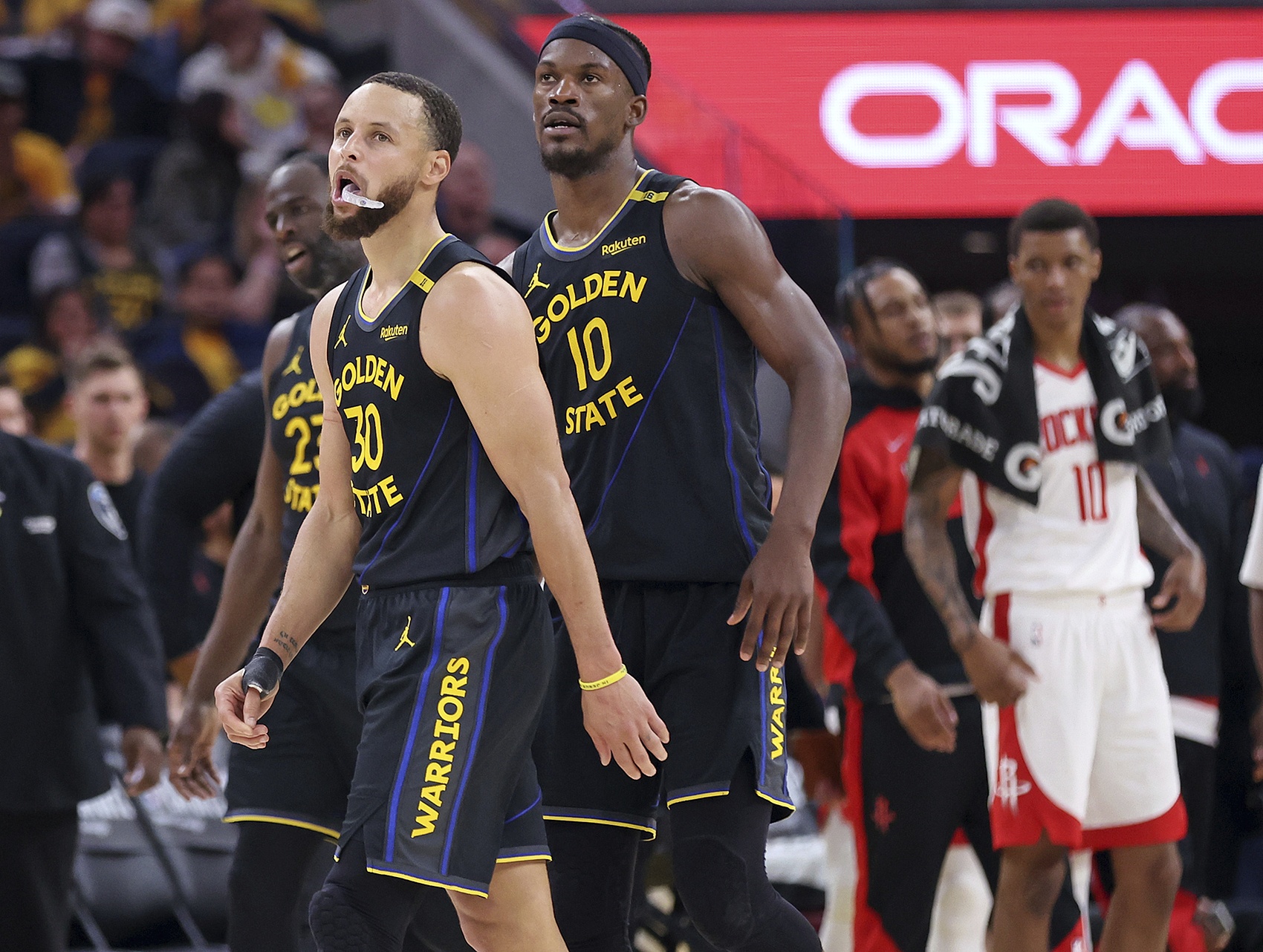 九游娱乐-本赛季库里&amp;巴特勒同时缺阵勇士5胜12负 胜率低至29.4%